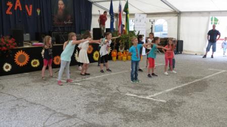 KNOBLEHARJEVO 2018 - OTROŠKI ŽIV ŽAV 4